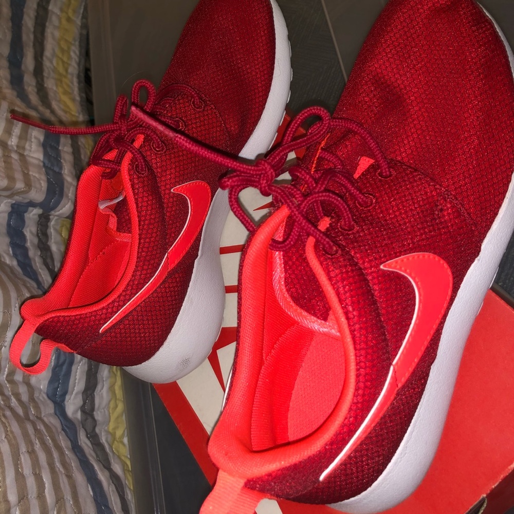 Nike Roshes